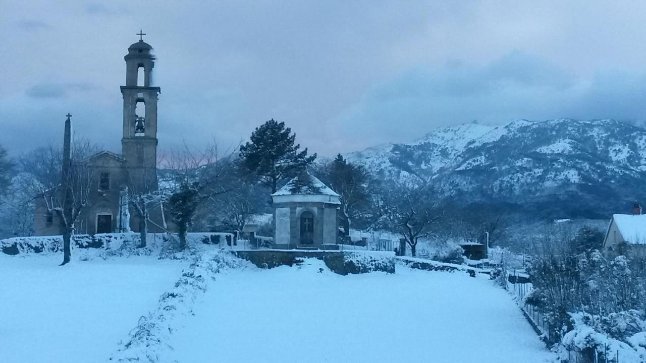 ホテル Casa Bonino Prunelli-di-Fiumorbo エクステリア 写真